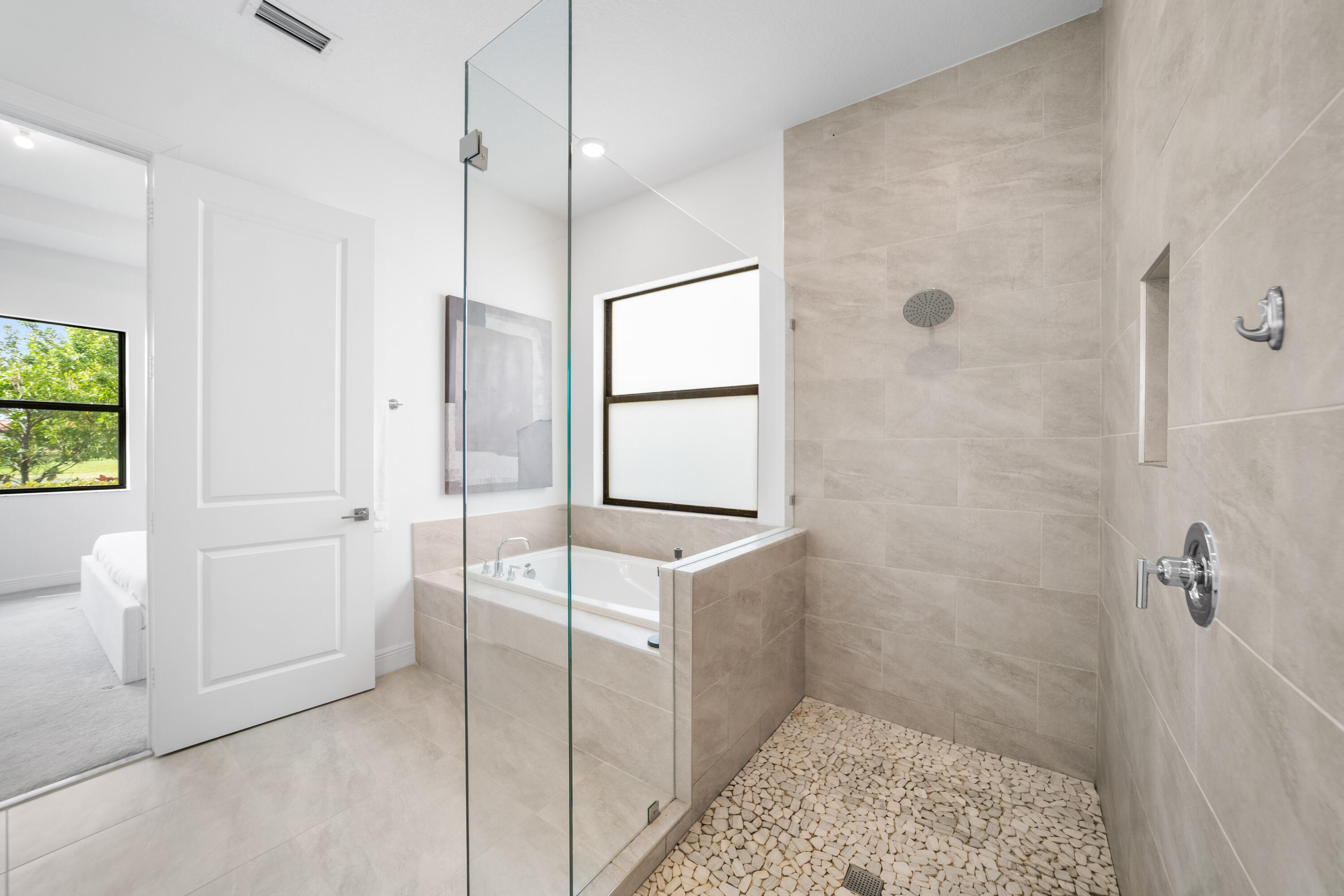 PARKLAND BAY - Residential