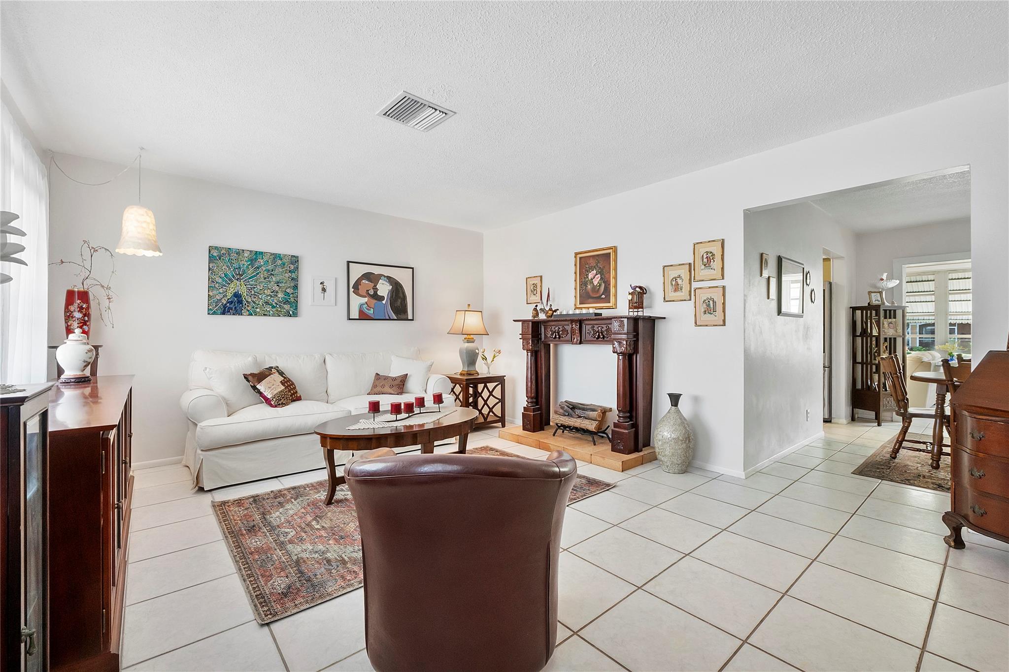 Mainlands Of Tamarac Lake - Residential