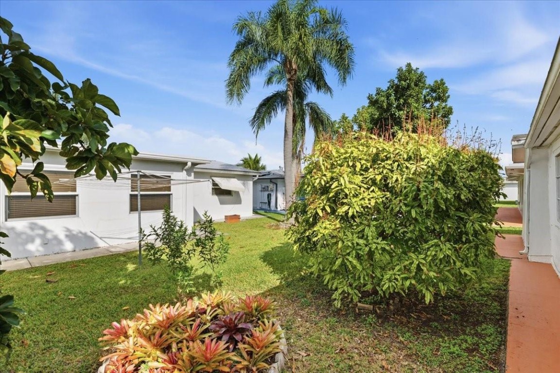 Paradise Gardens Sec 2 69 - Residential