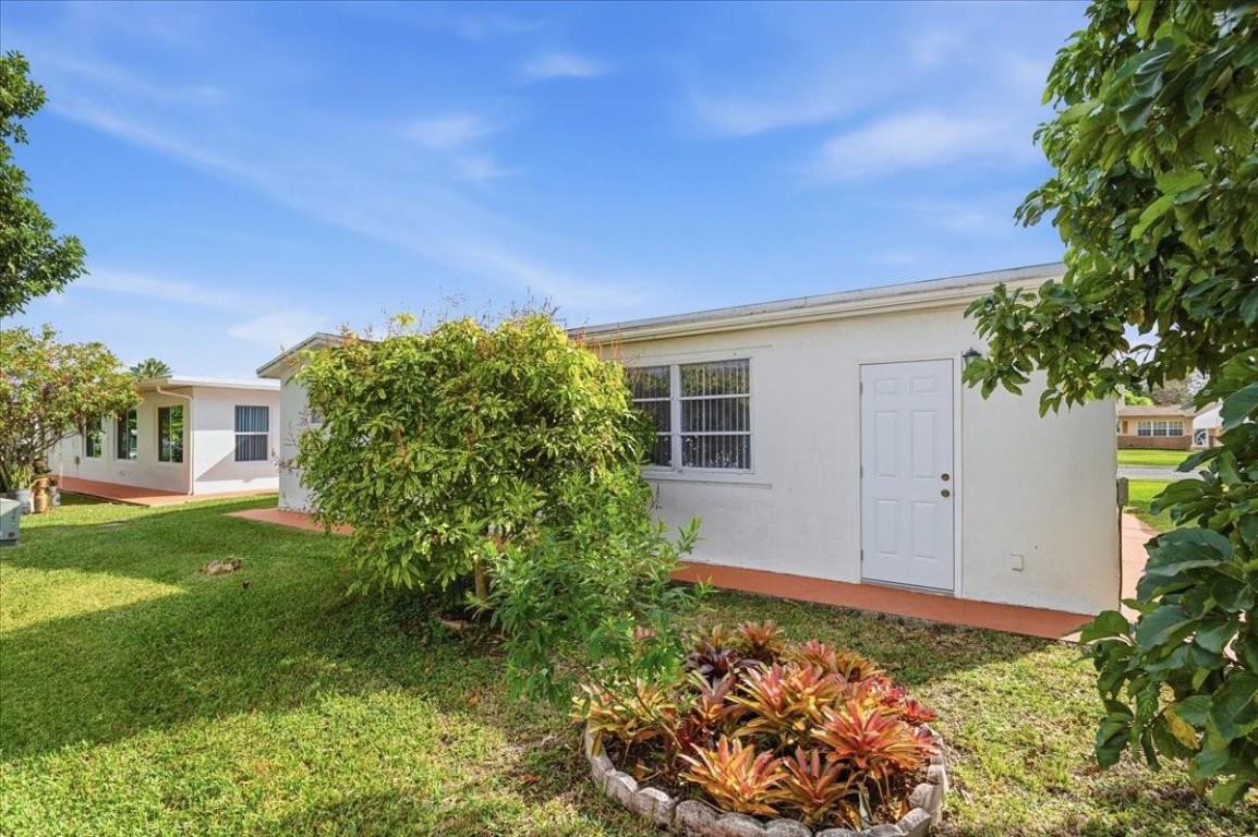 Paradise Gardens Sec 2 69 - Residential