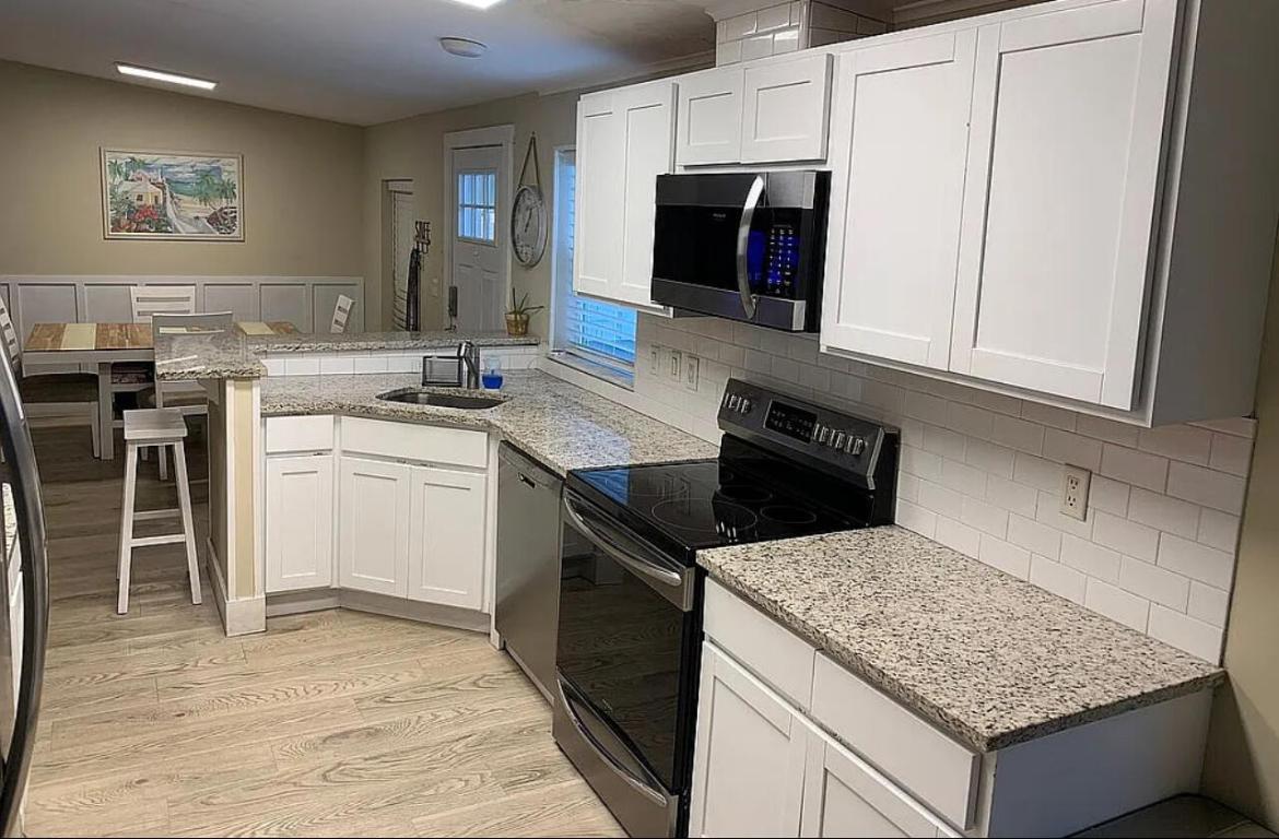 2555 Pga Boulevard 205