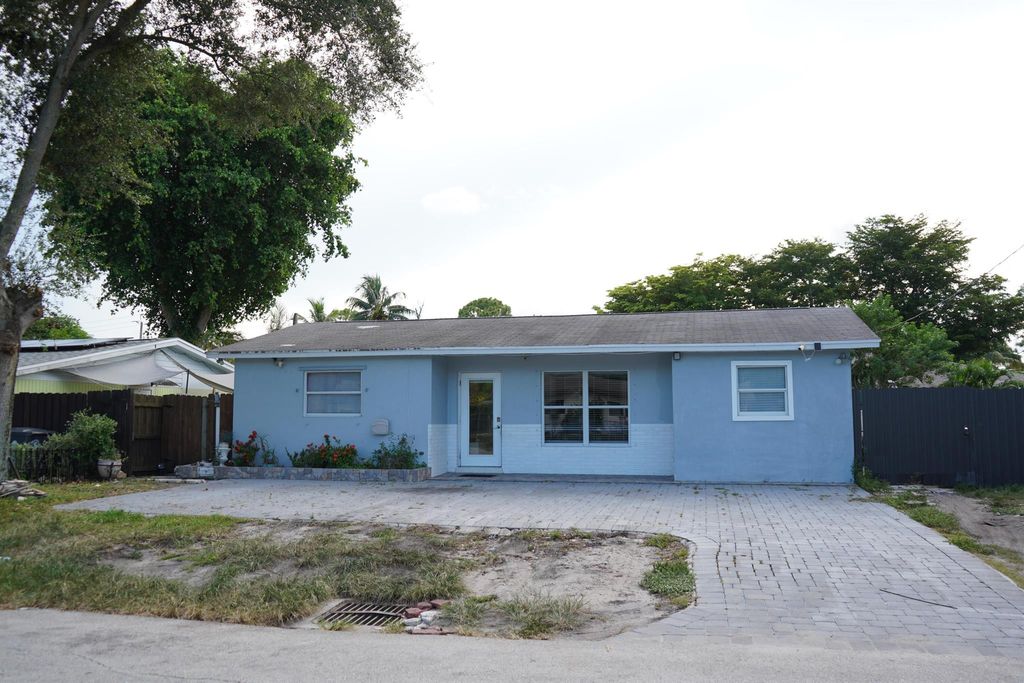 Photo of 4291 Wilkinson Drive, Lake Worth, FL 33461 (MLS # R11117067)