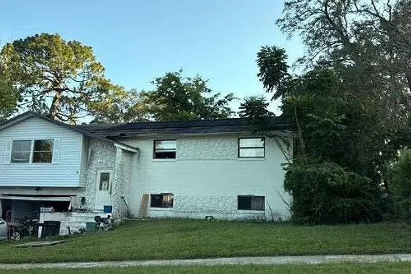 631 Prairie Ln