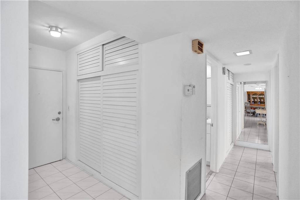 CORAL RIDGE TOWERS NORTH - Residential