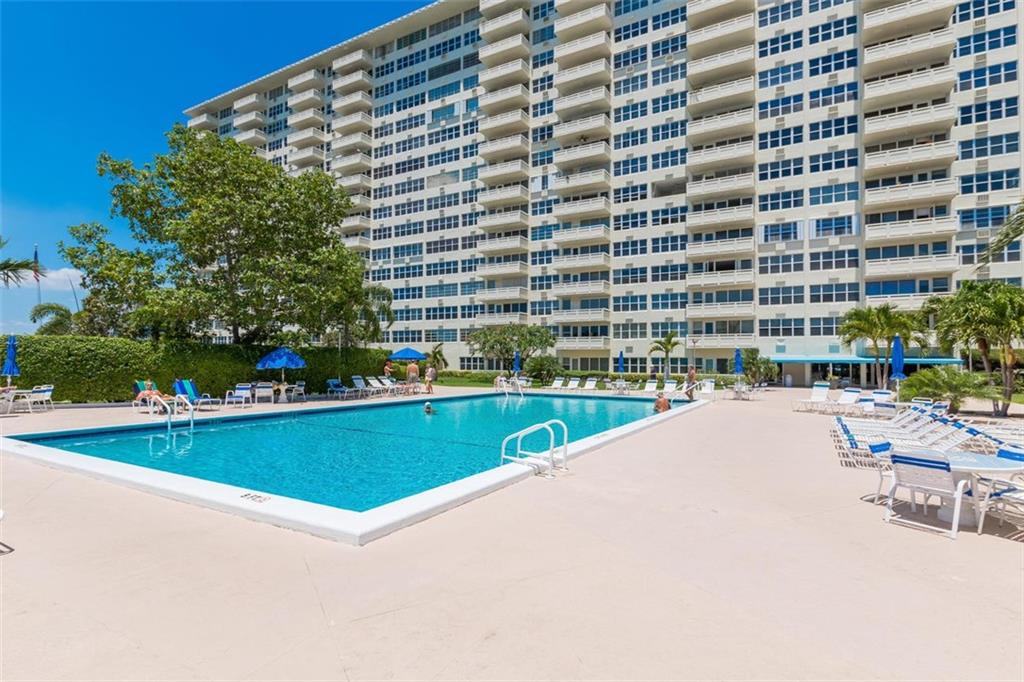 CORAL RIDGE TOWERS NORTH - Residential