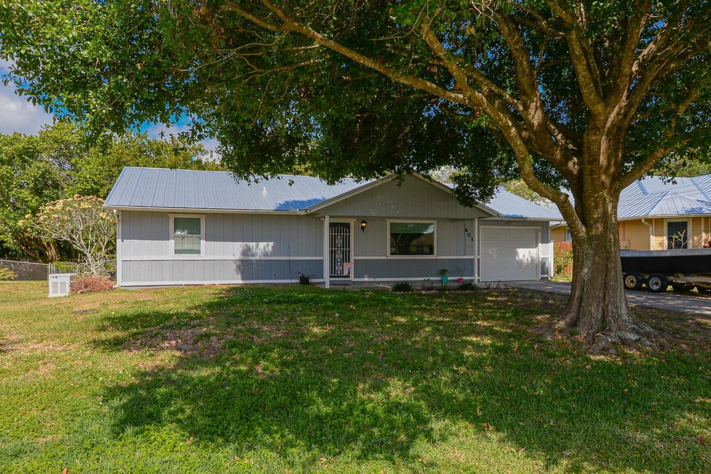 Photo of 6015 Palm Drive, Fort Pierce, FL 34982 (MLS # R11086658)