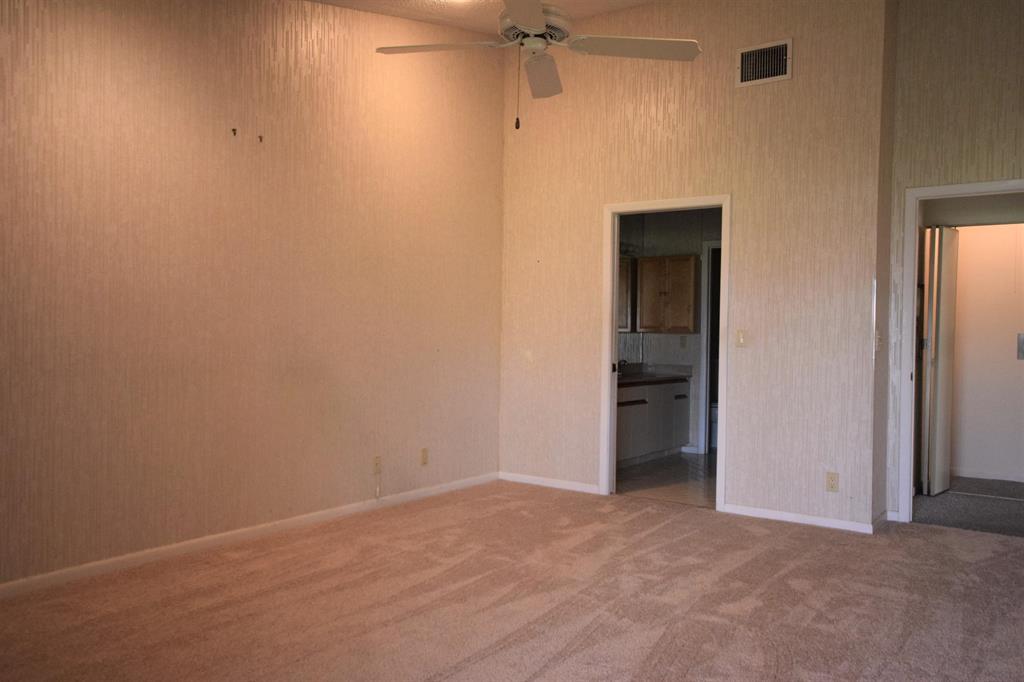 EQUESTRIAN - Residential