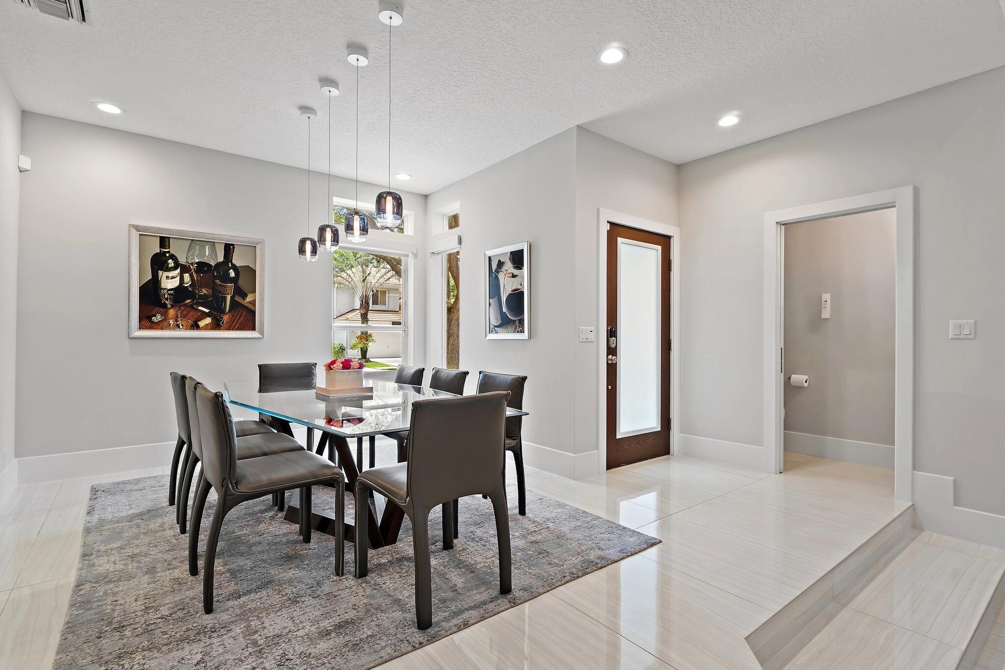 OAK HARBOUR 3 - Residential