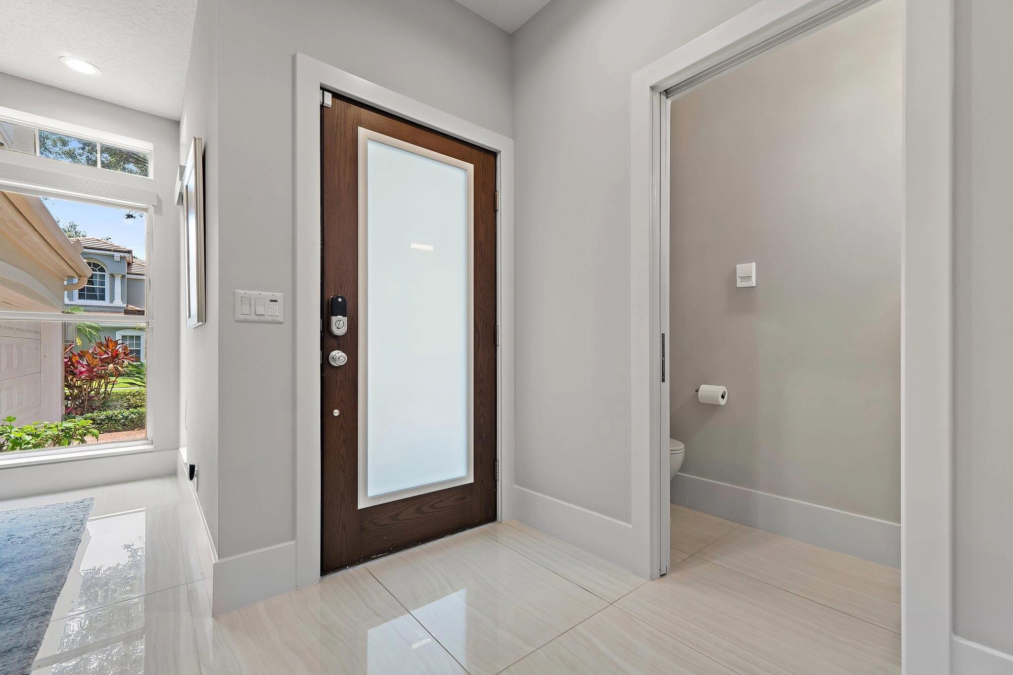 OAK HARBOUR 3 - Residential