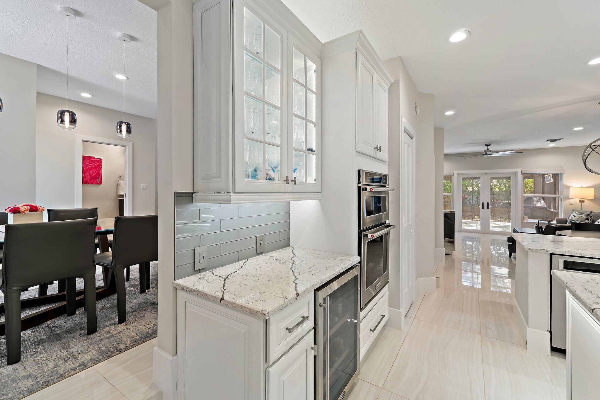 OAK HARBOUR 3 - Residential