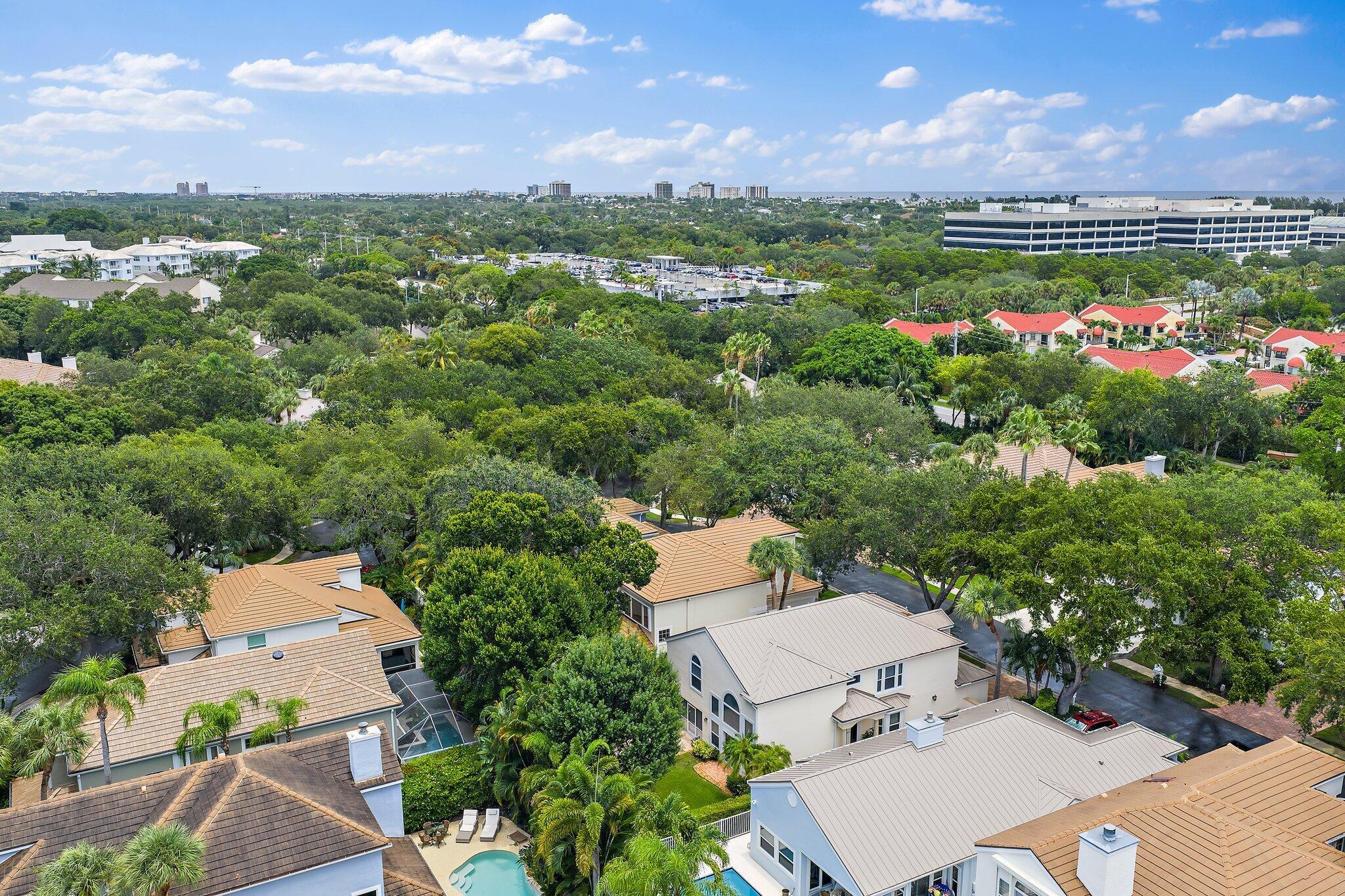 OAK HARBOUR 3 - Residential