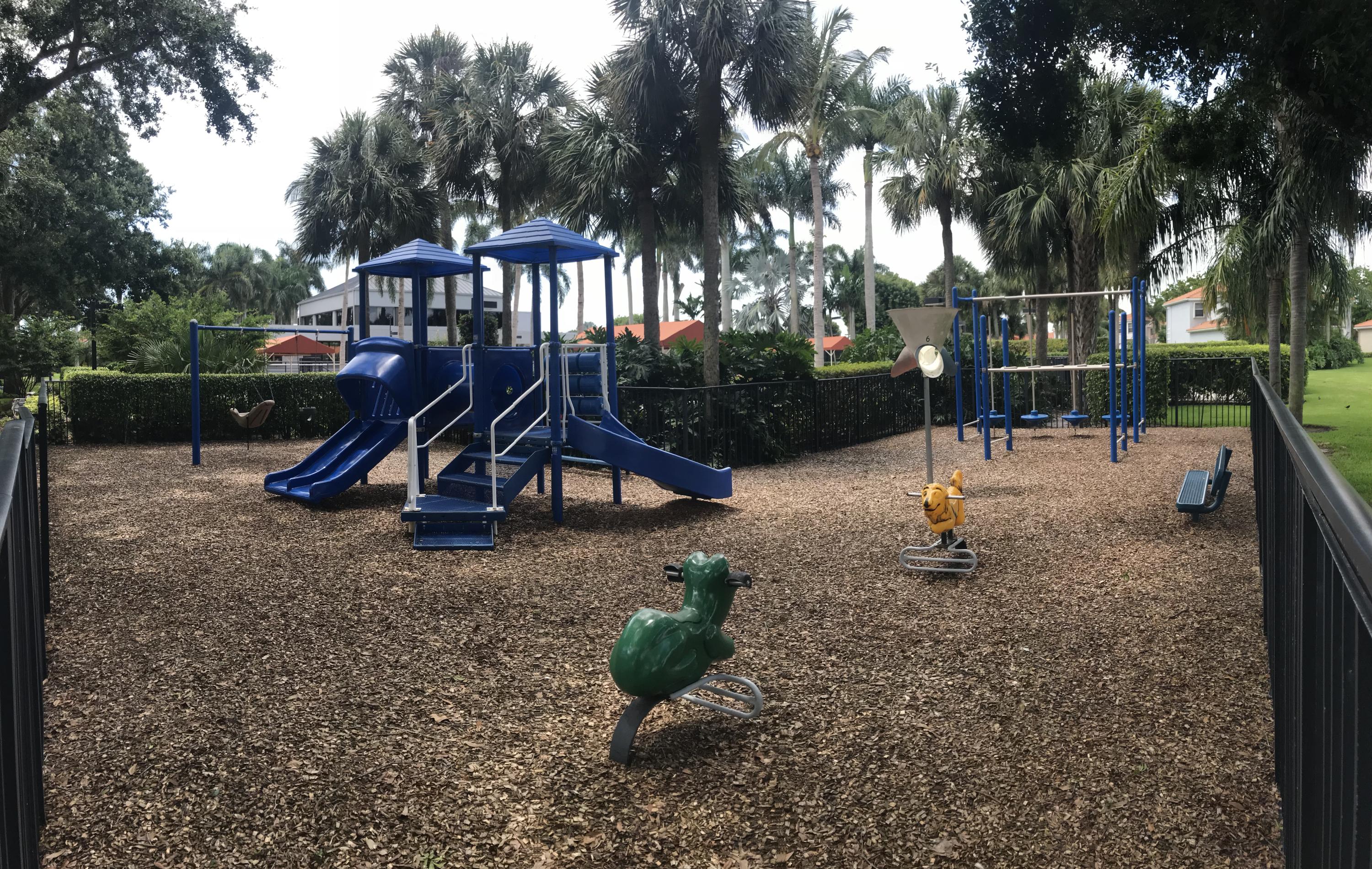 NEWPORT BAY CLUB / HAMPTON CLUB - Residential