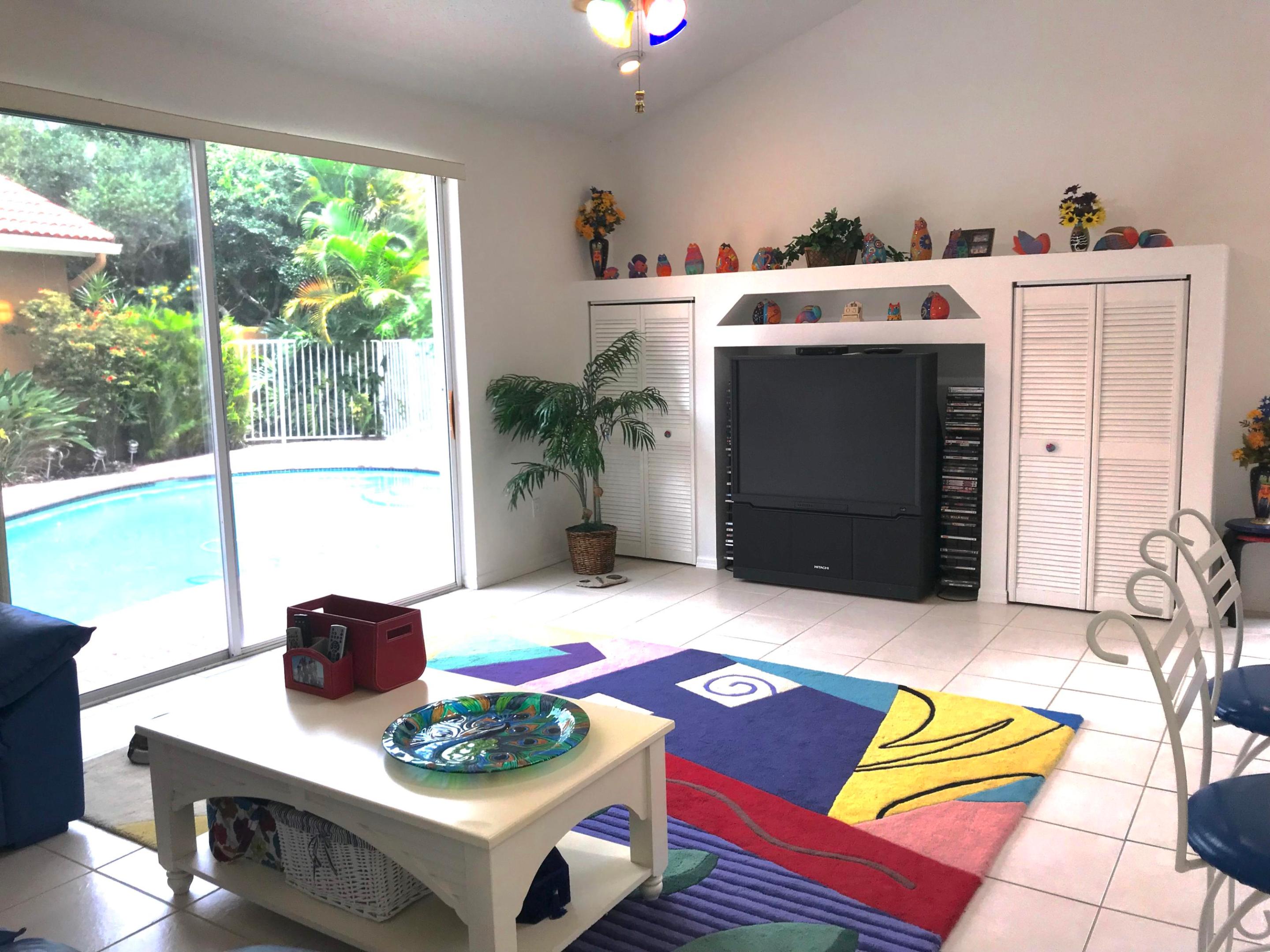 NEWPORT BAY CLUB / HAMPTON CLUB - Residential