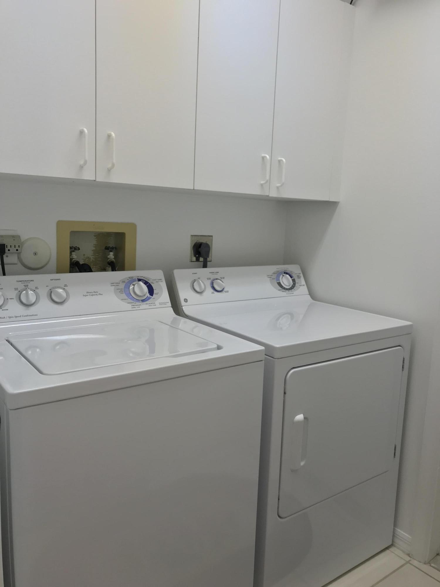 NEWPORT BAY CLUB / HAMPTON CLUB - Residential