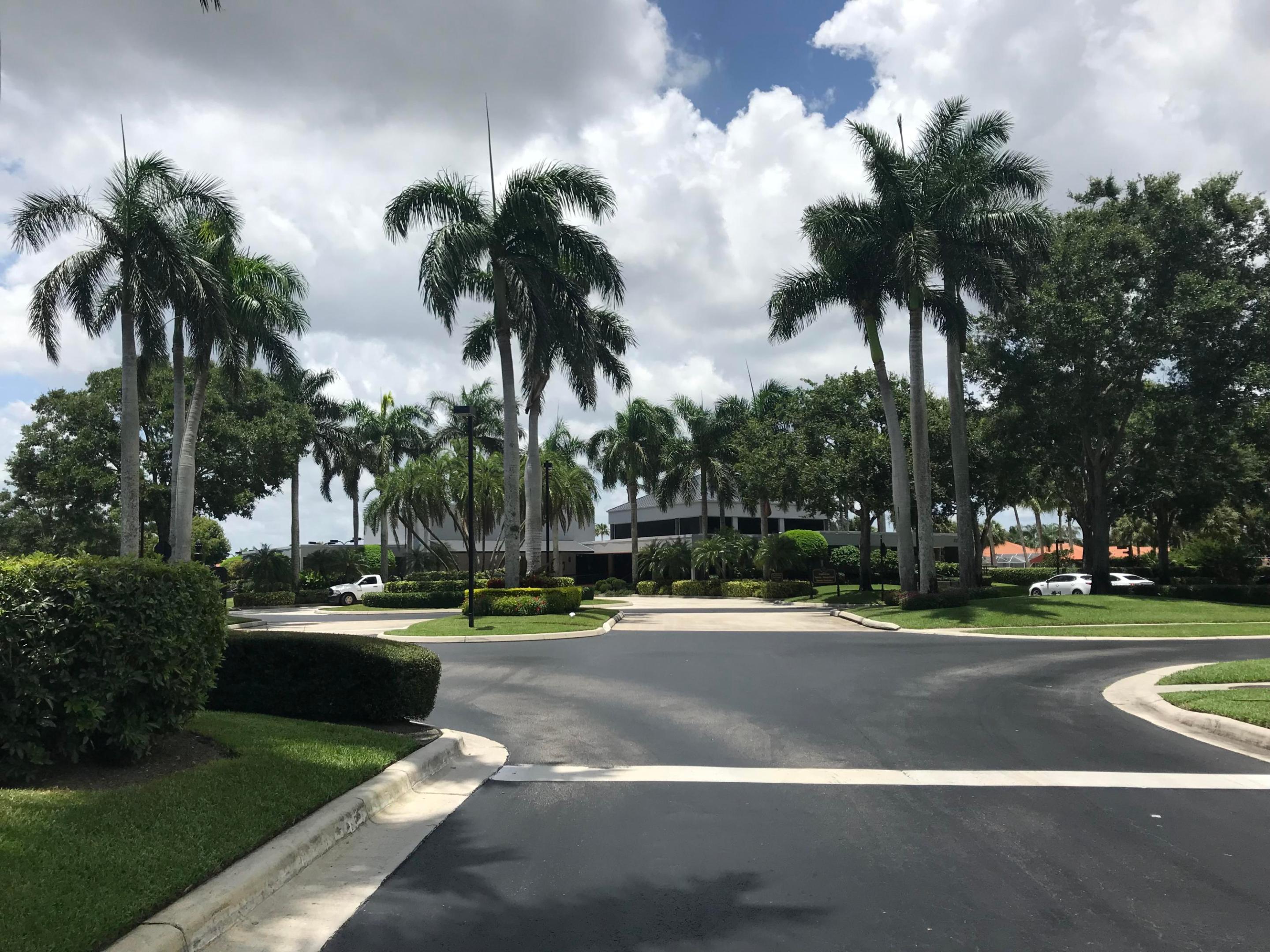 NEWPORT BAY CLUB / HAMPTON CLUB - Residential