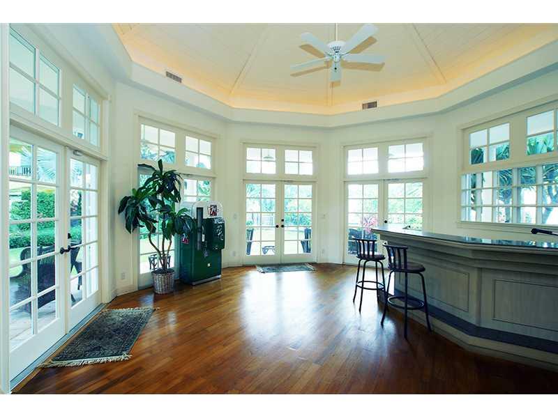 LAS OLAS ISLES - Residential