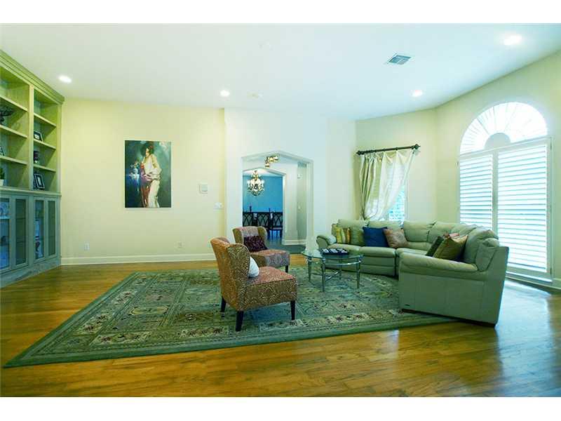 LAS OLAS ISLES - Residential