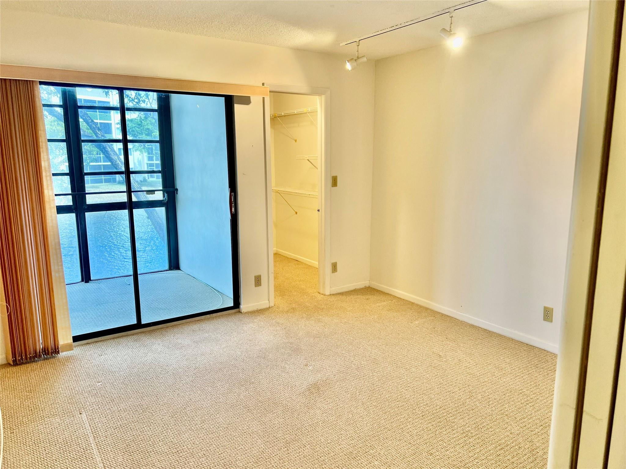 Kings Point - Residential