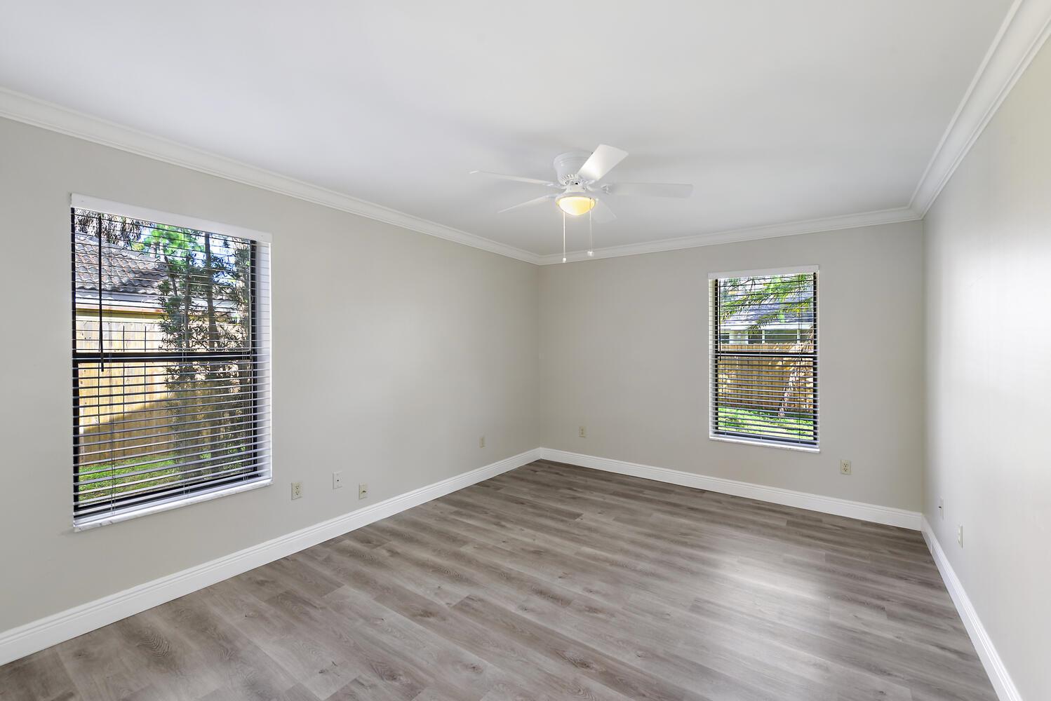 SUGAR POND MANOR OF WELLI - Residential Lease