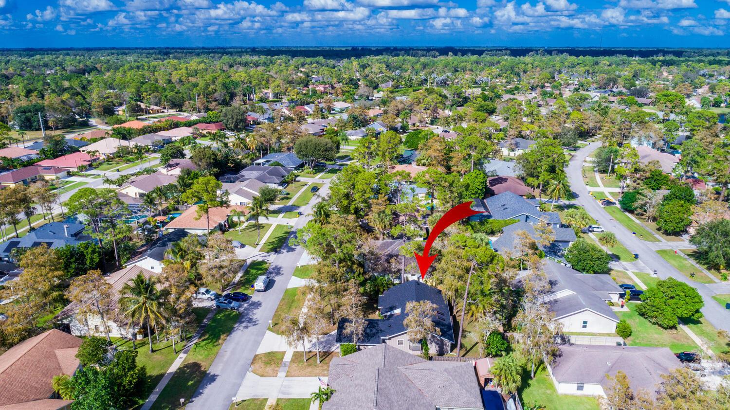 SUGAR POND MANOR OF WELLI - Residential Lease