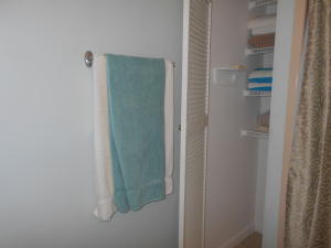 GOLDEN LAKES VILLAGE - Residential