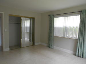 GOLDEN LAKES VILLAGE - Residential