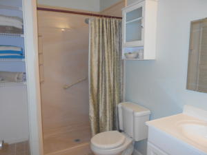 GOLDEN LAKES VILLAGE - Residential