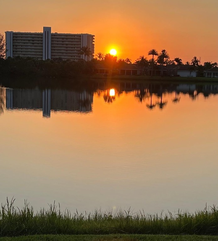 Riverpointe At The Sands Lot 4 - Residential