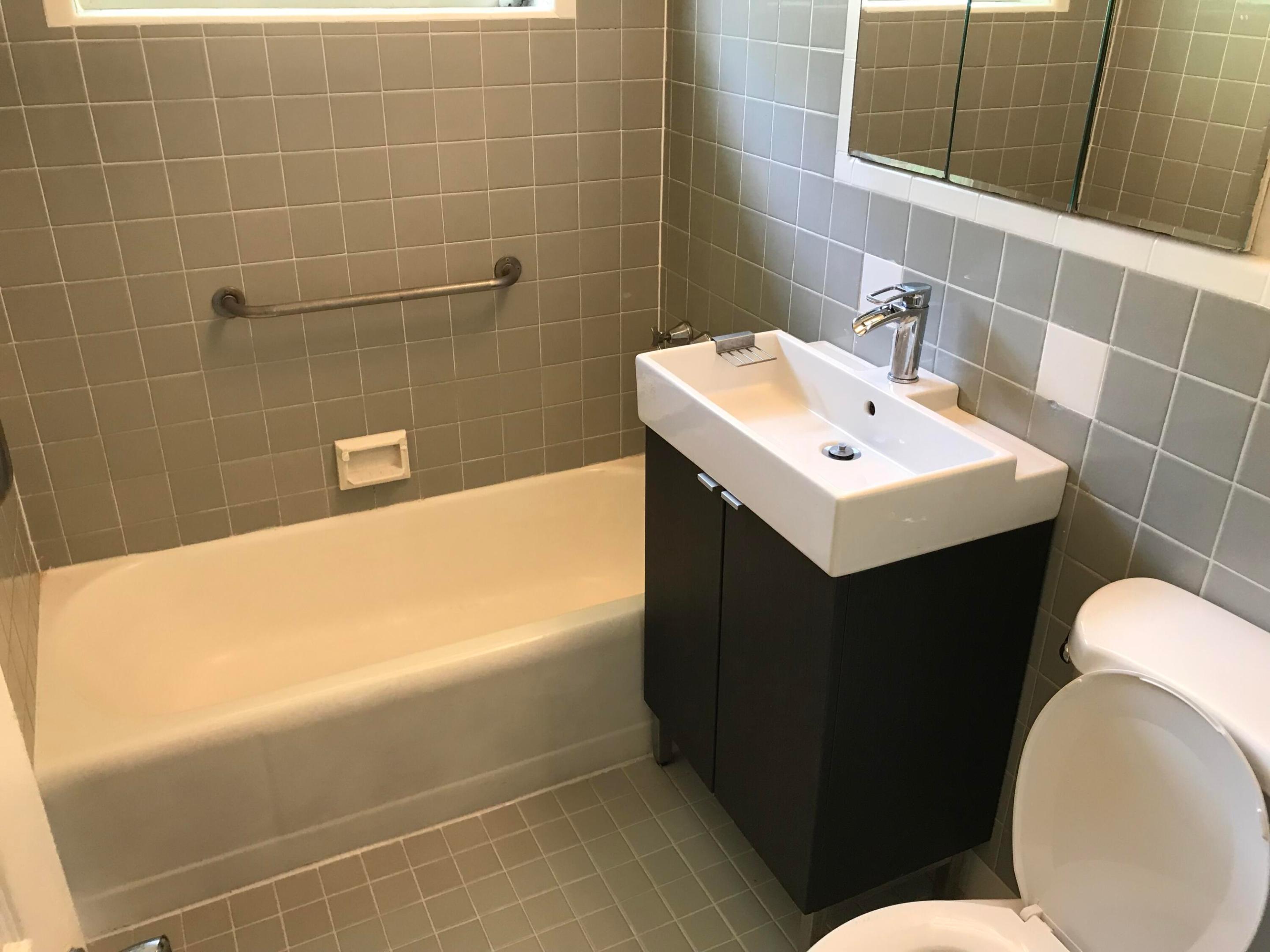 CRESTVIEW - Residential