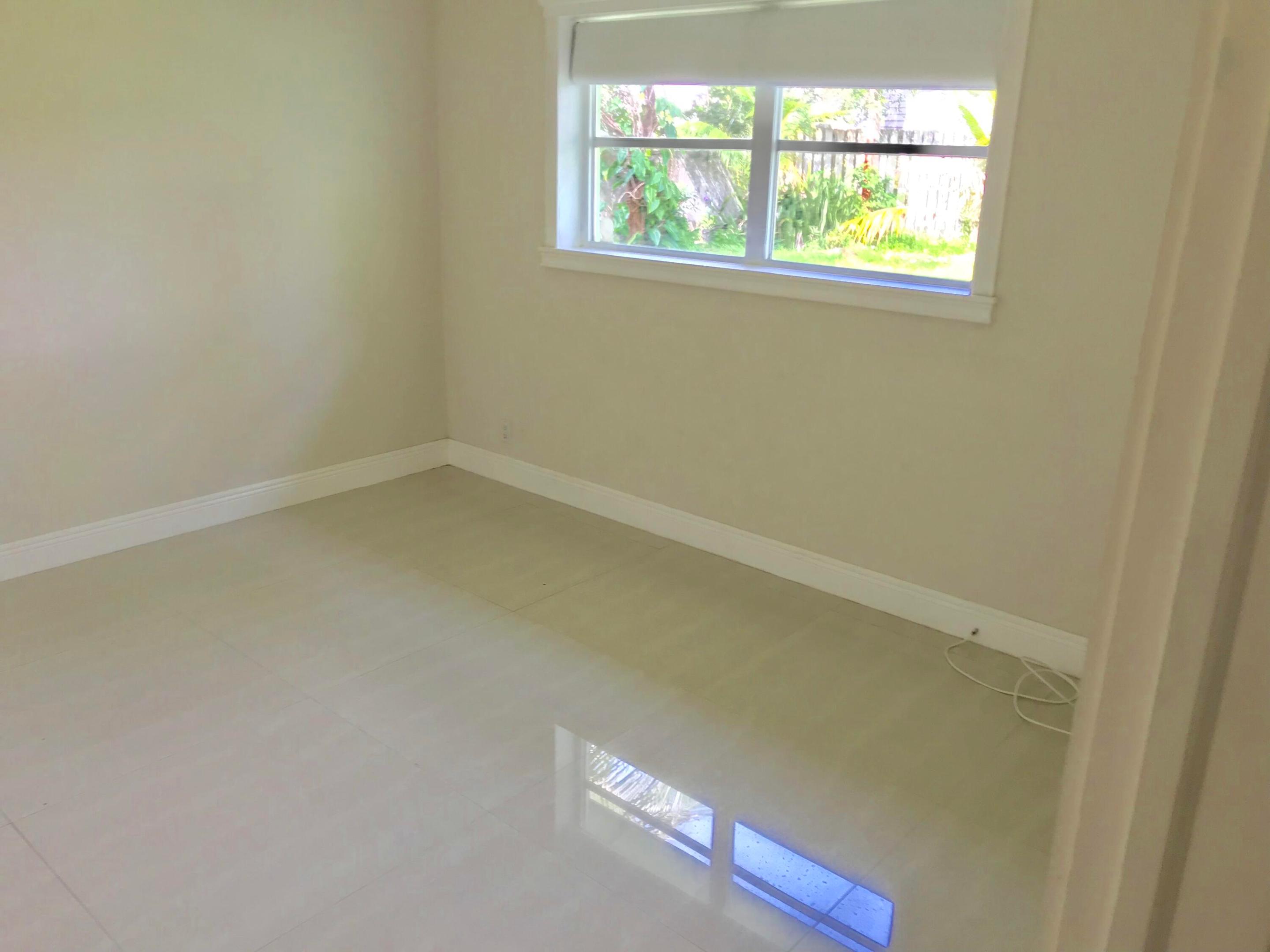 CRESTVIEW - Residential