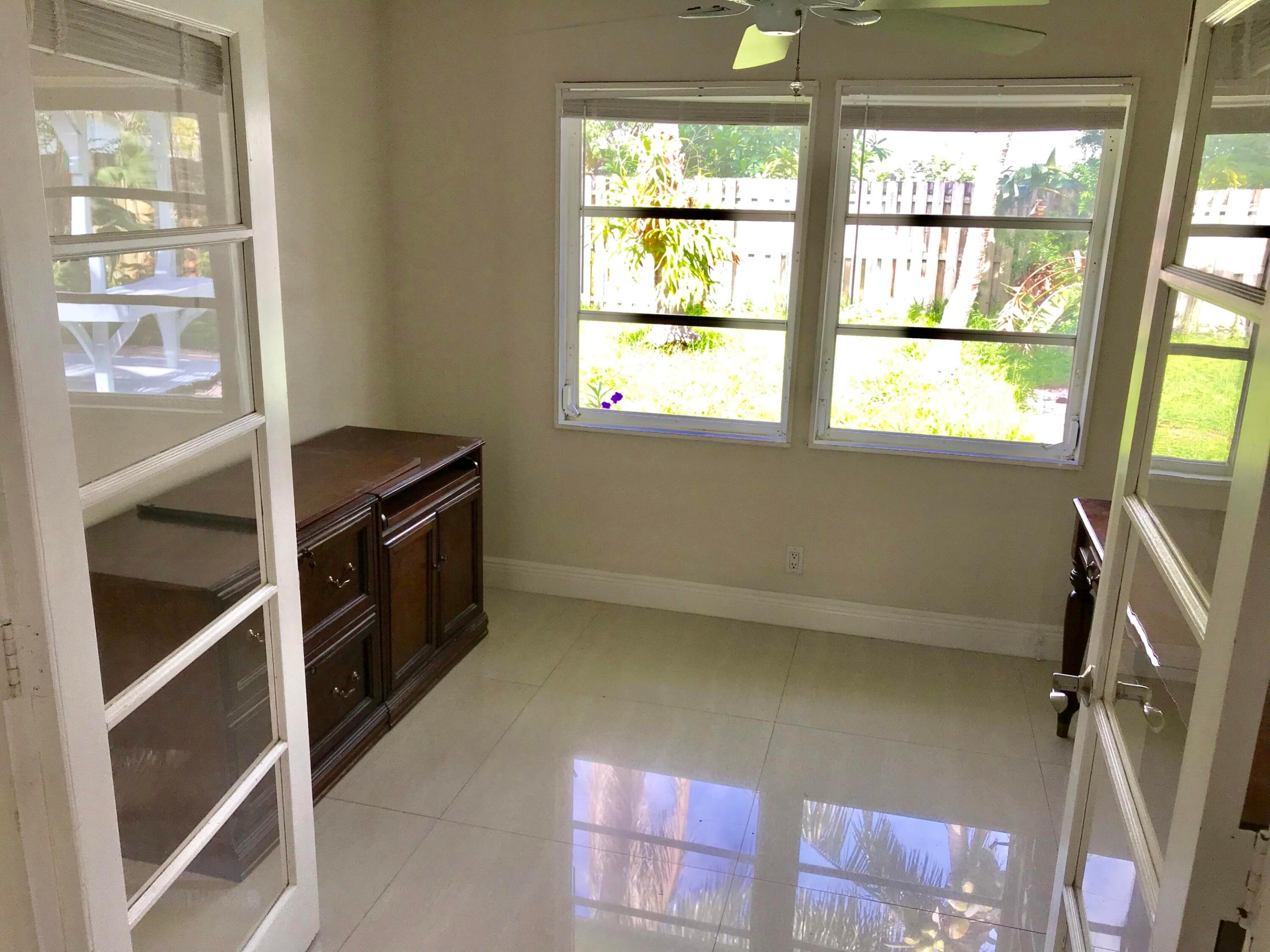 CRESTVIEW - Residential