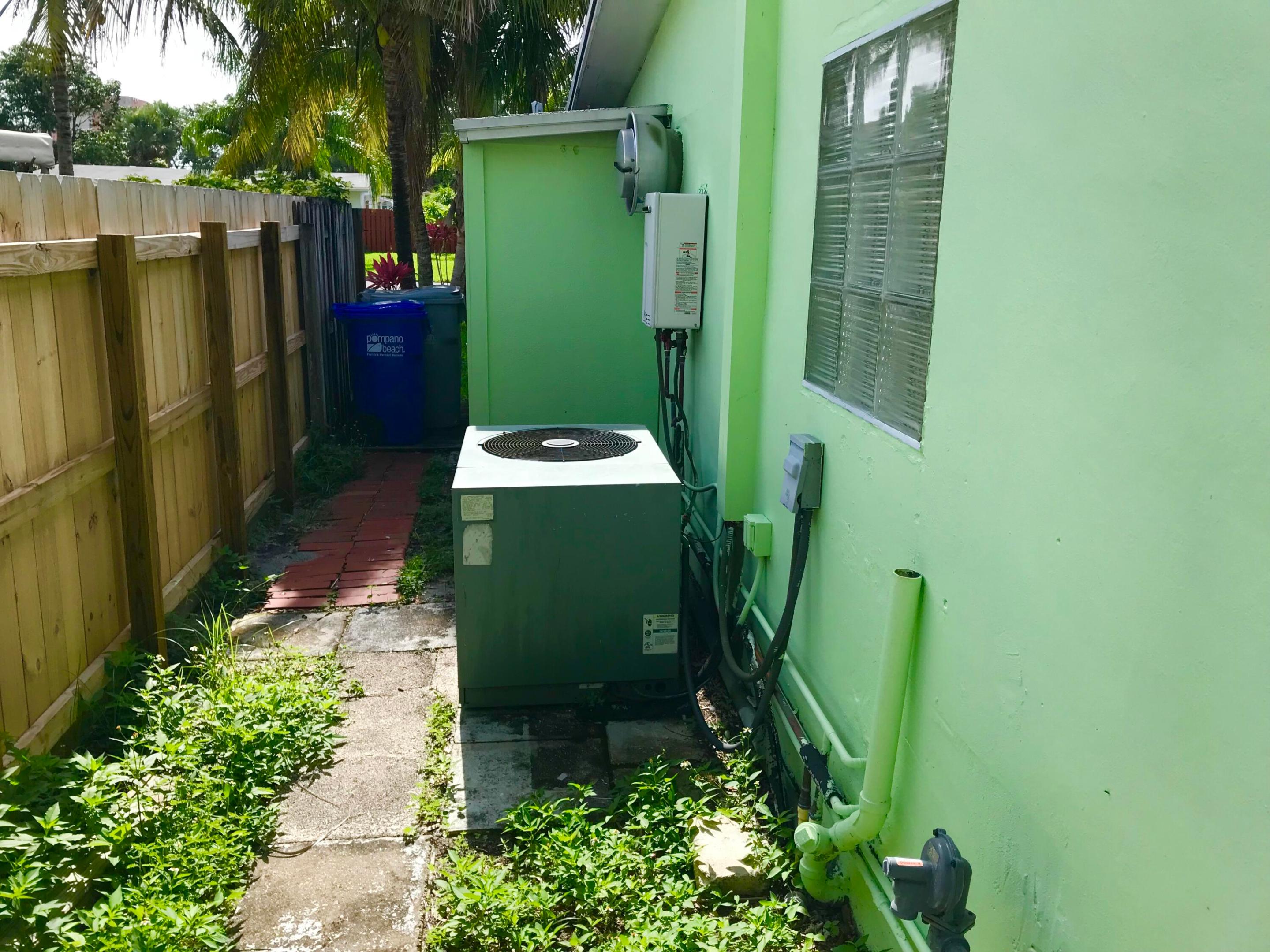 CRESTVIEW - Residential