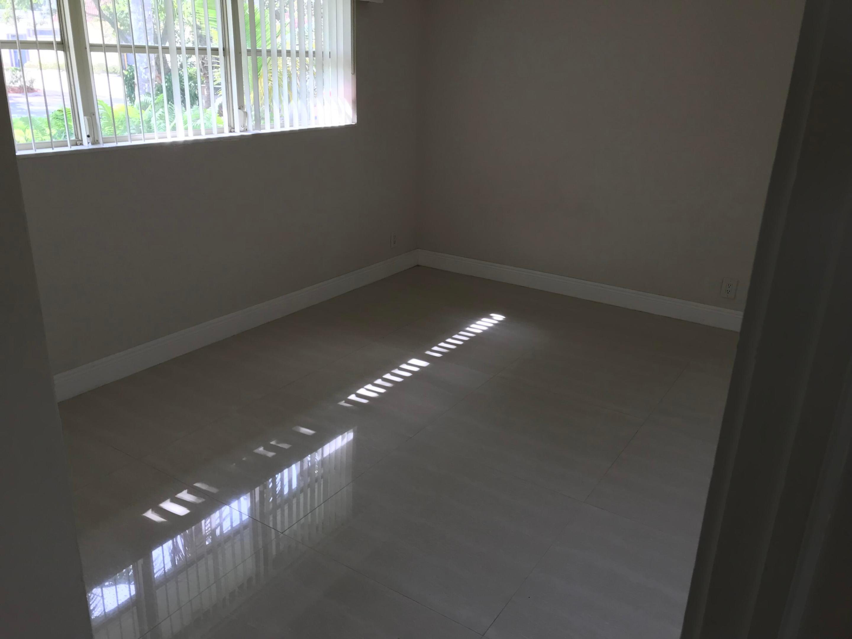 CRESTVIEW - Residential