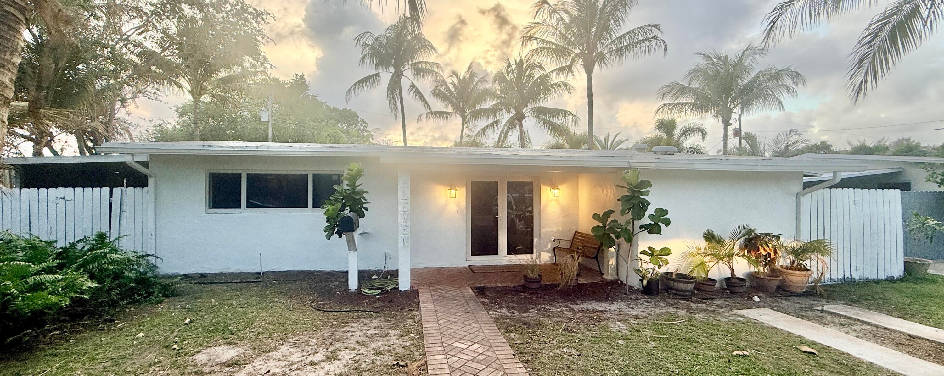 11 NE 17th Avenue, Pompano Beach FL 33060