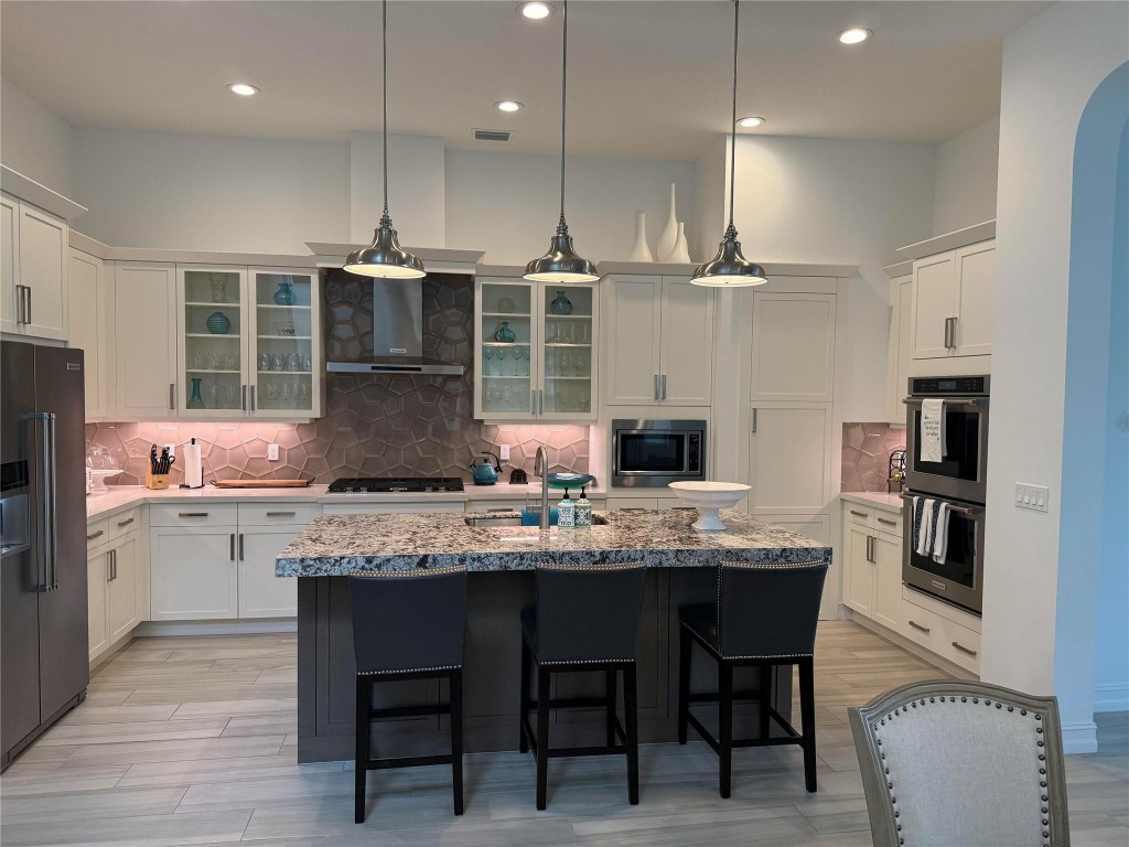 8467 Grand Prix Lane