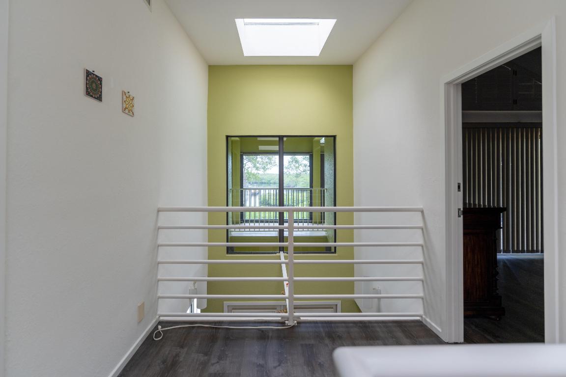 MARINA BAY - Residential