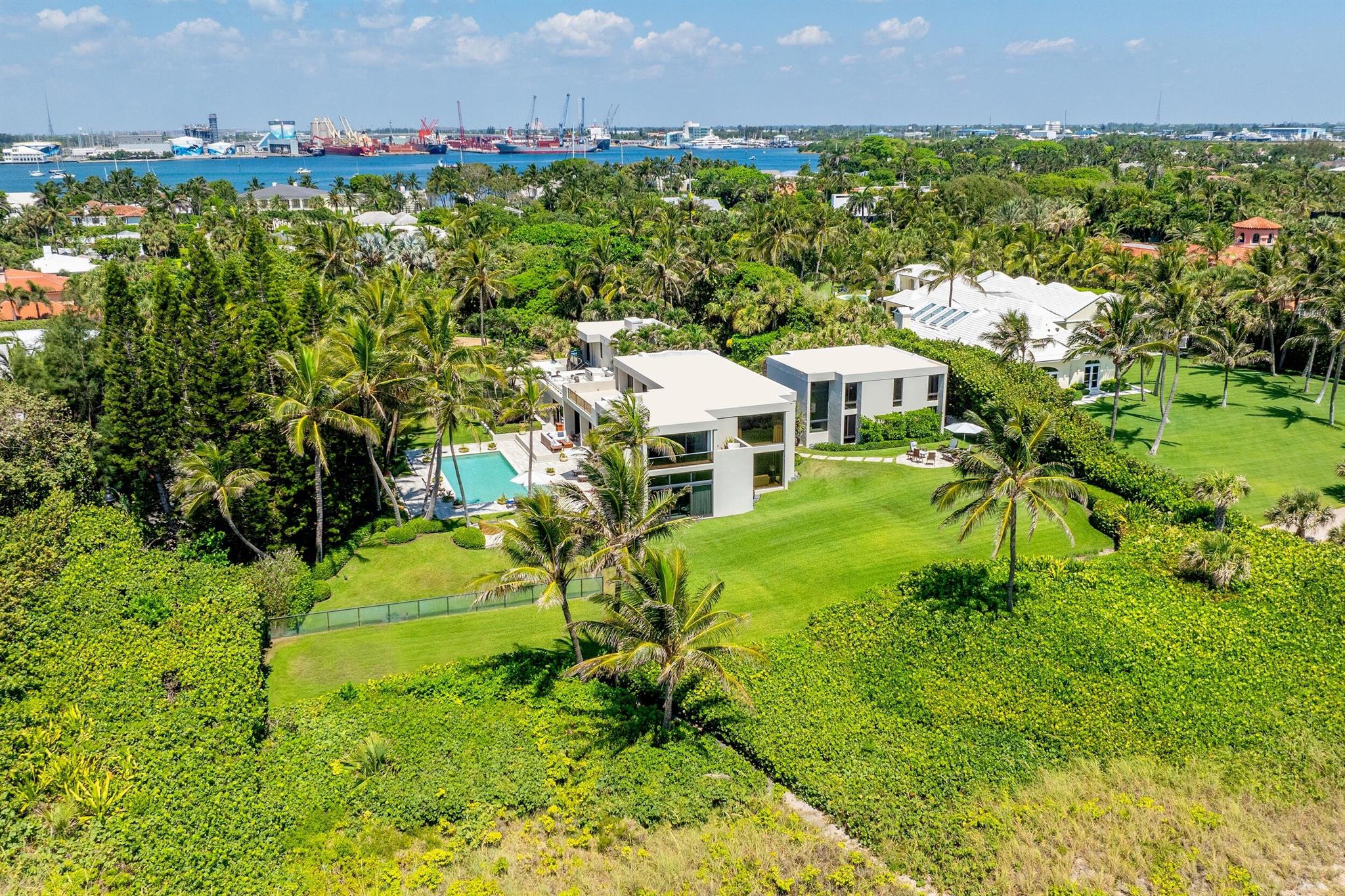 MANANA ESTATES 3 - Residential Lease