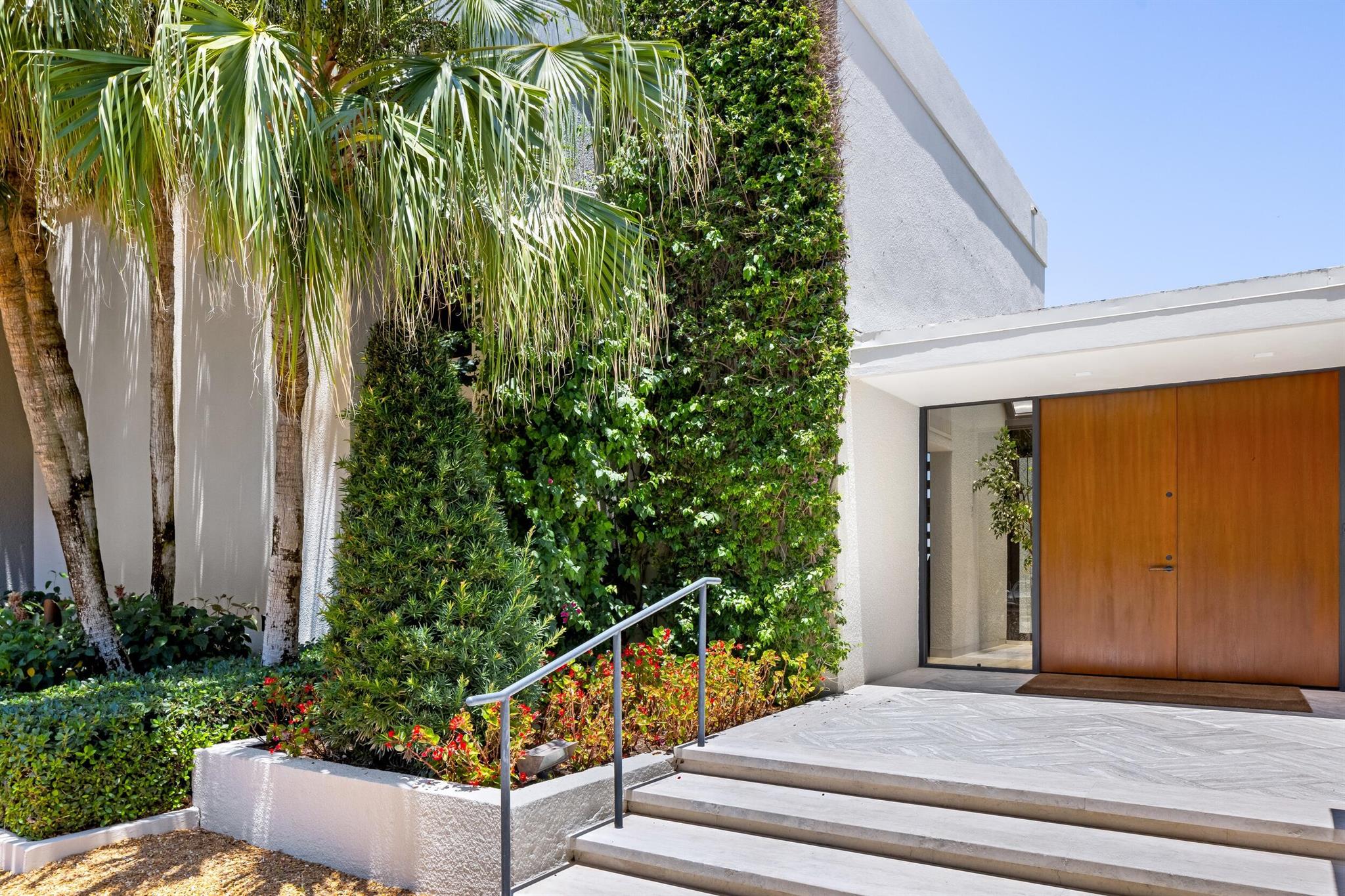 MANANA ESTATES 3 - Residential Lease