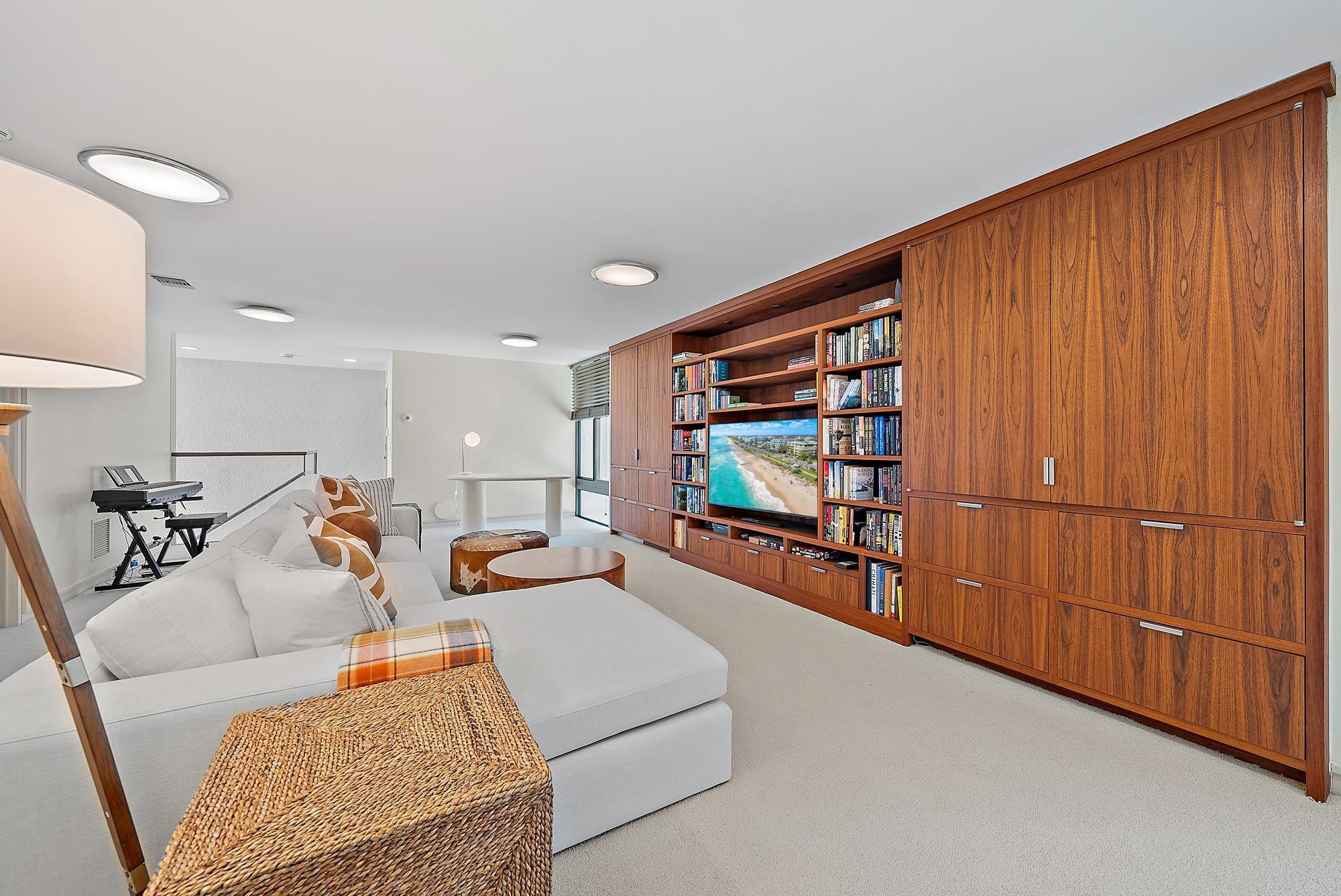 MANANA ESTATES 3 - Residential Lease