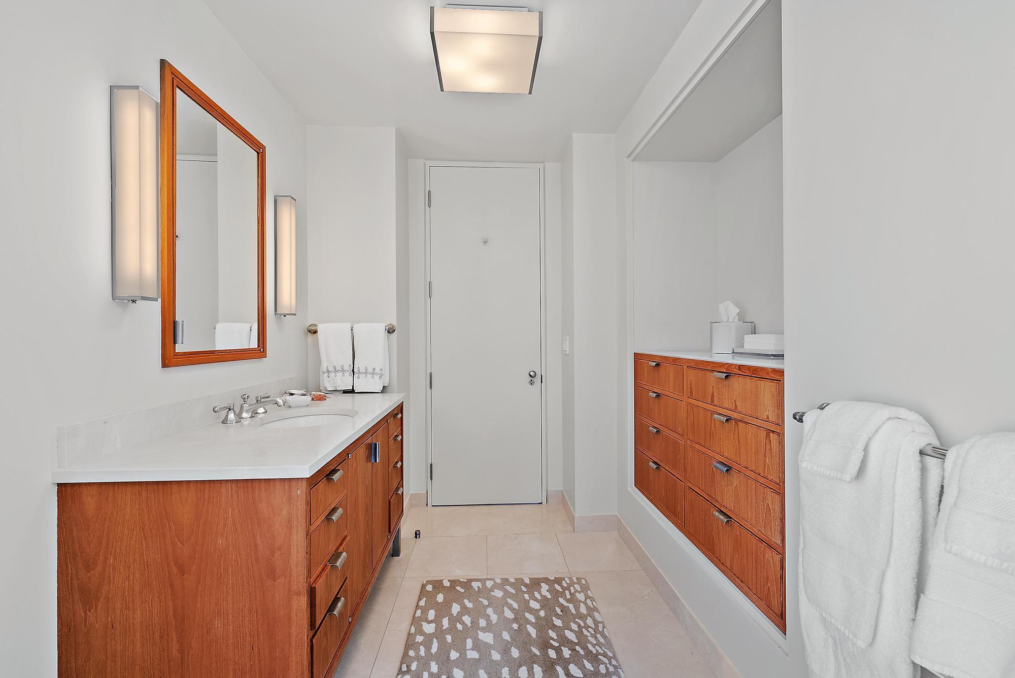 MANANA ESTATES 3 - Residential Lease