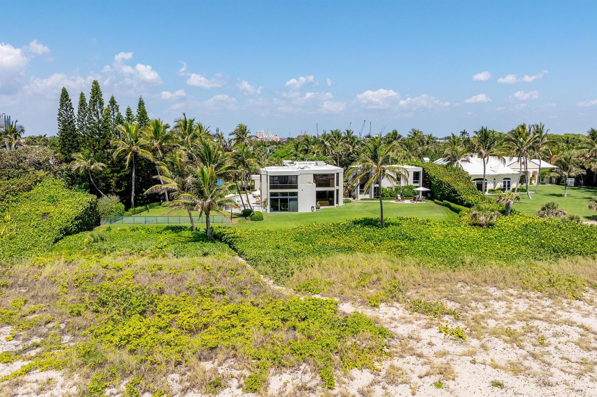 MANANA ESTATES 3 - Residential Lease