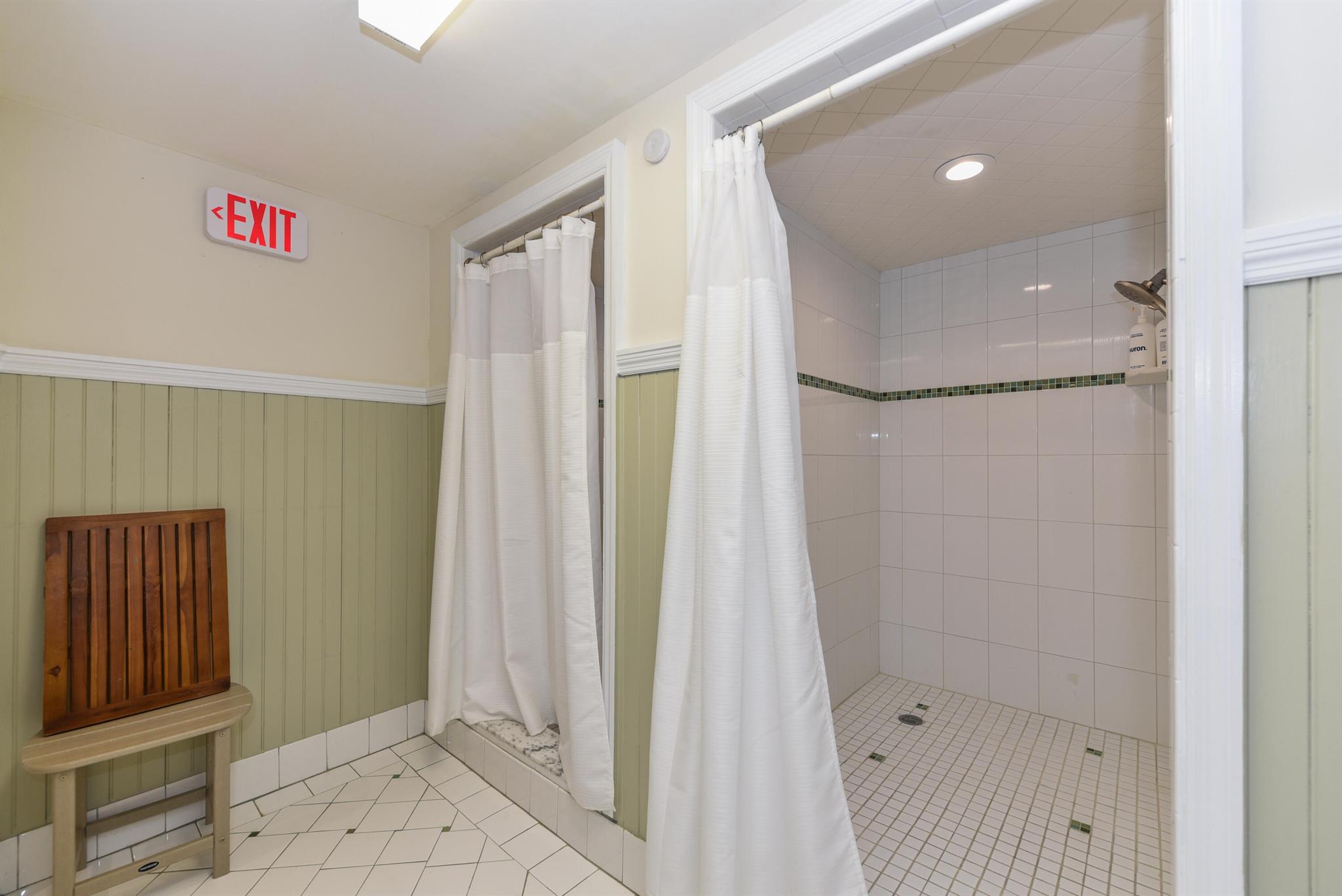 SEA LOFTERS CONDO - Residential