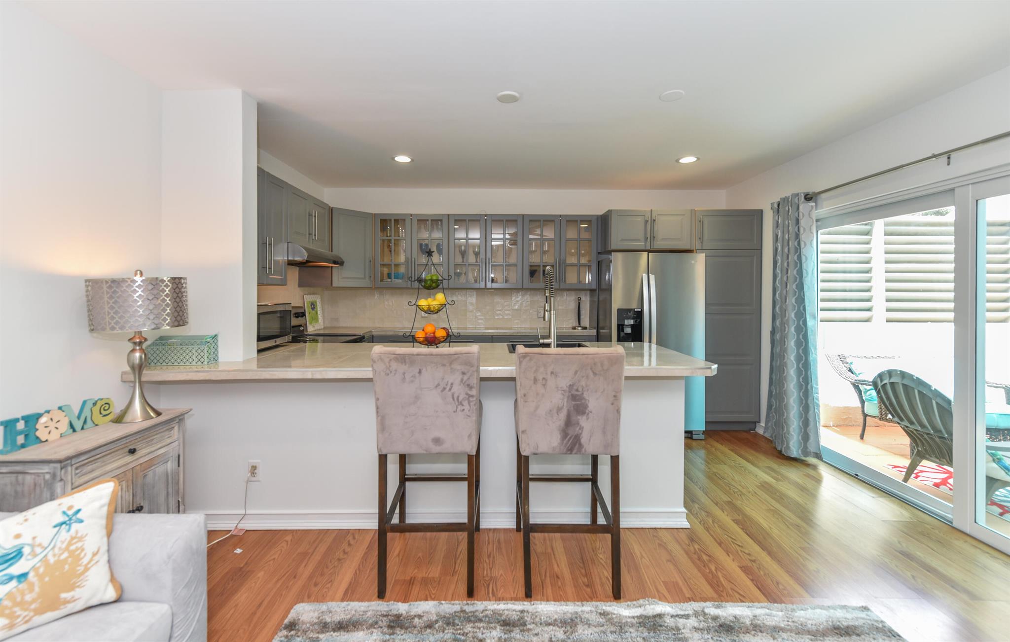 SEA LOFTERS CONDO - Residential