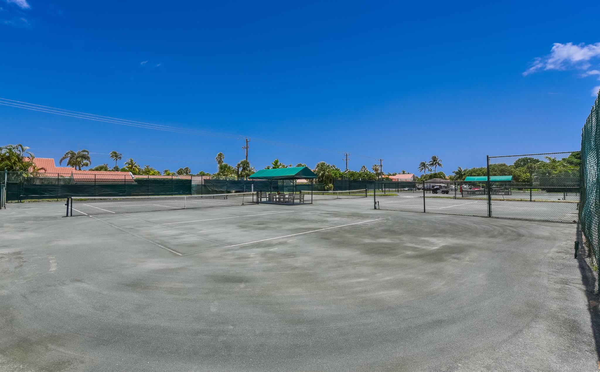 SEA LOFTERS CONDO - Residential