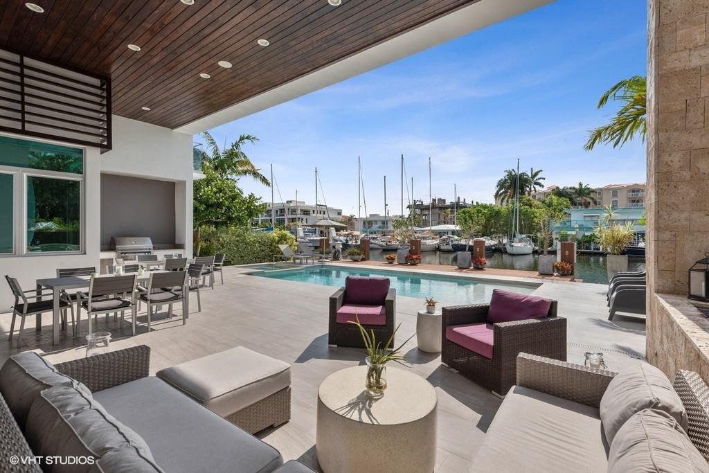 Victoria Isles 15-67 B - Residential