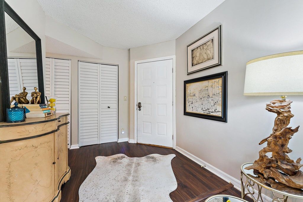 Photo of 1605 S Us Highway 1 #C306, Jupiter, FL 33477 (MLS # R11027941)