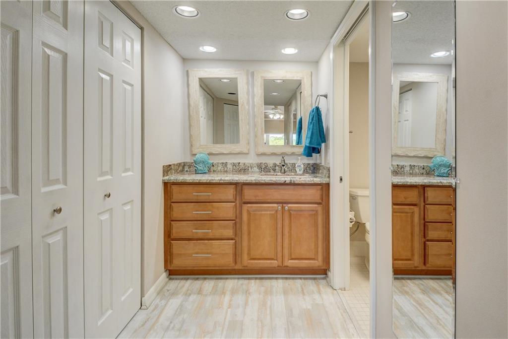 WYNMOOR VILLAGE - Residential
