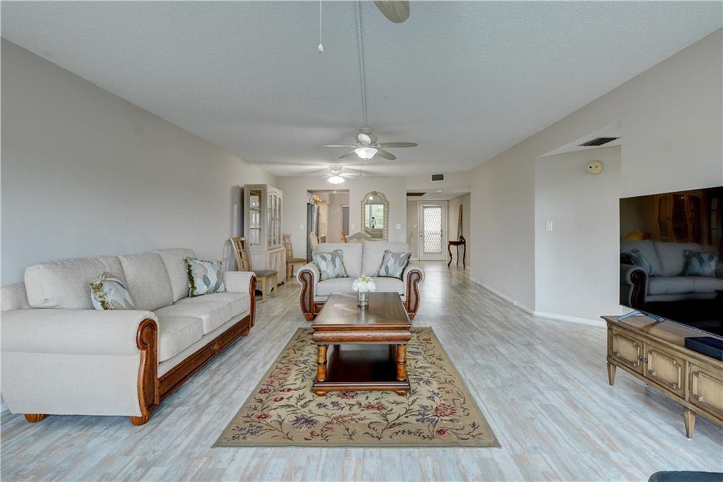 WYNMOOR VILLAGE - Residential