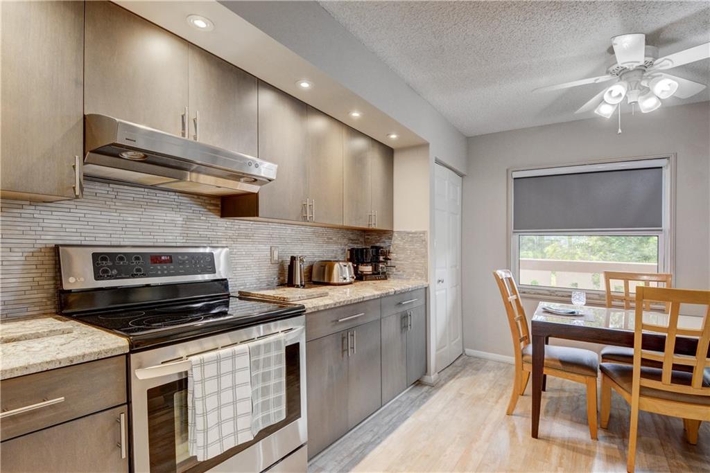 WYNMOOR VILLAGE - Residential