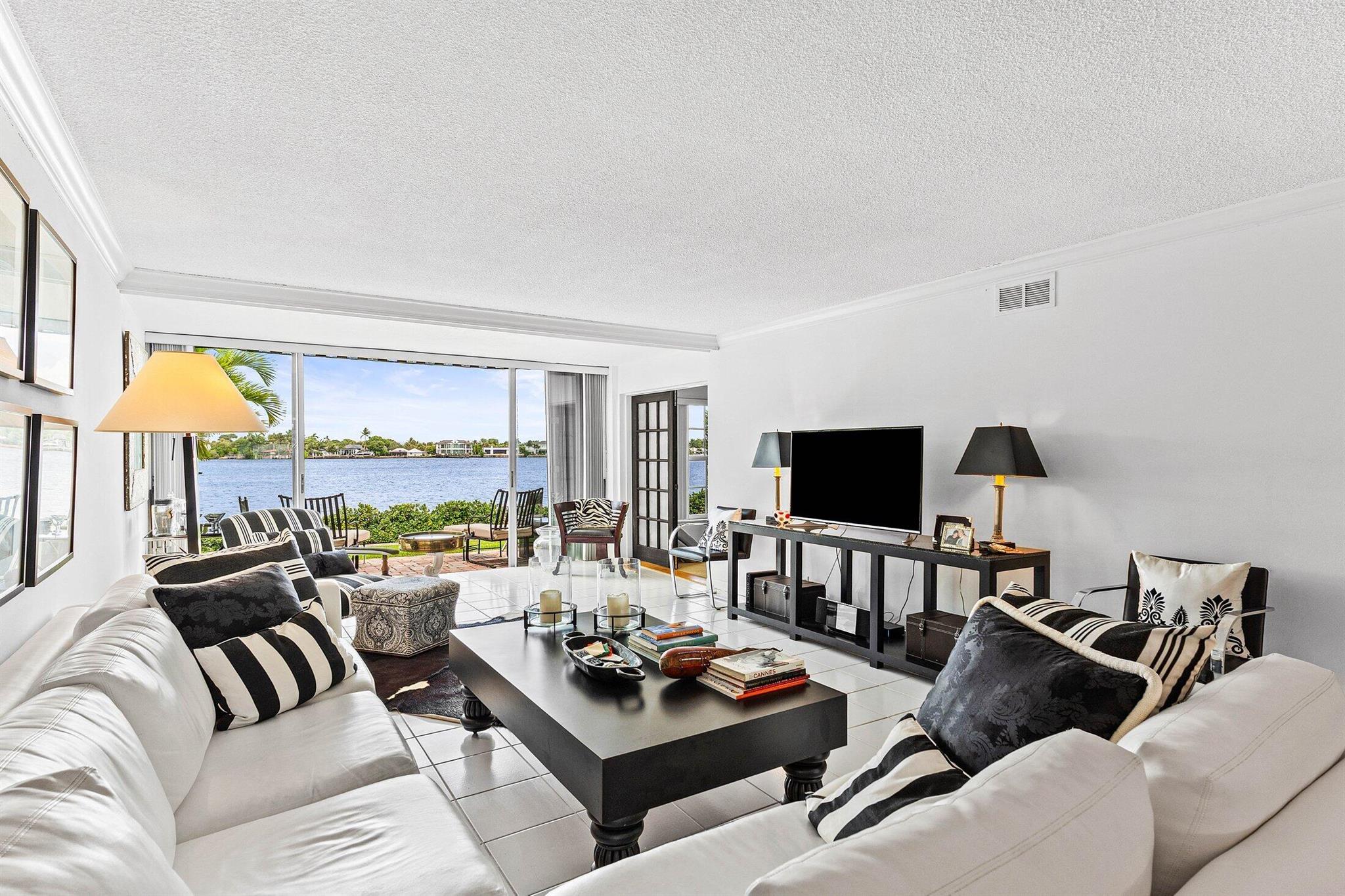 2190 Ibis Isle Road 2